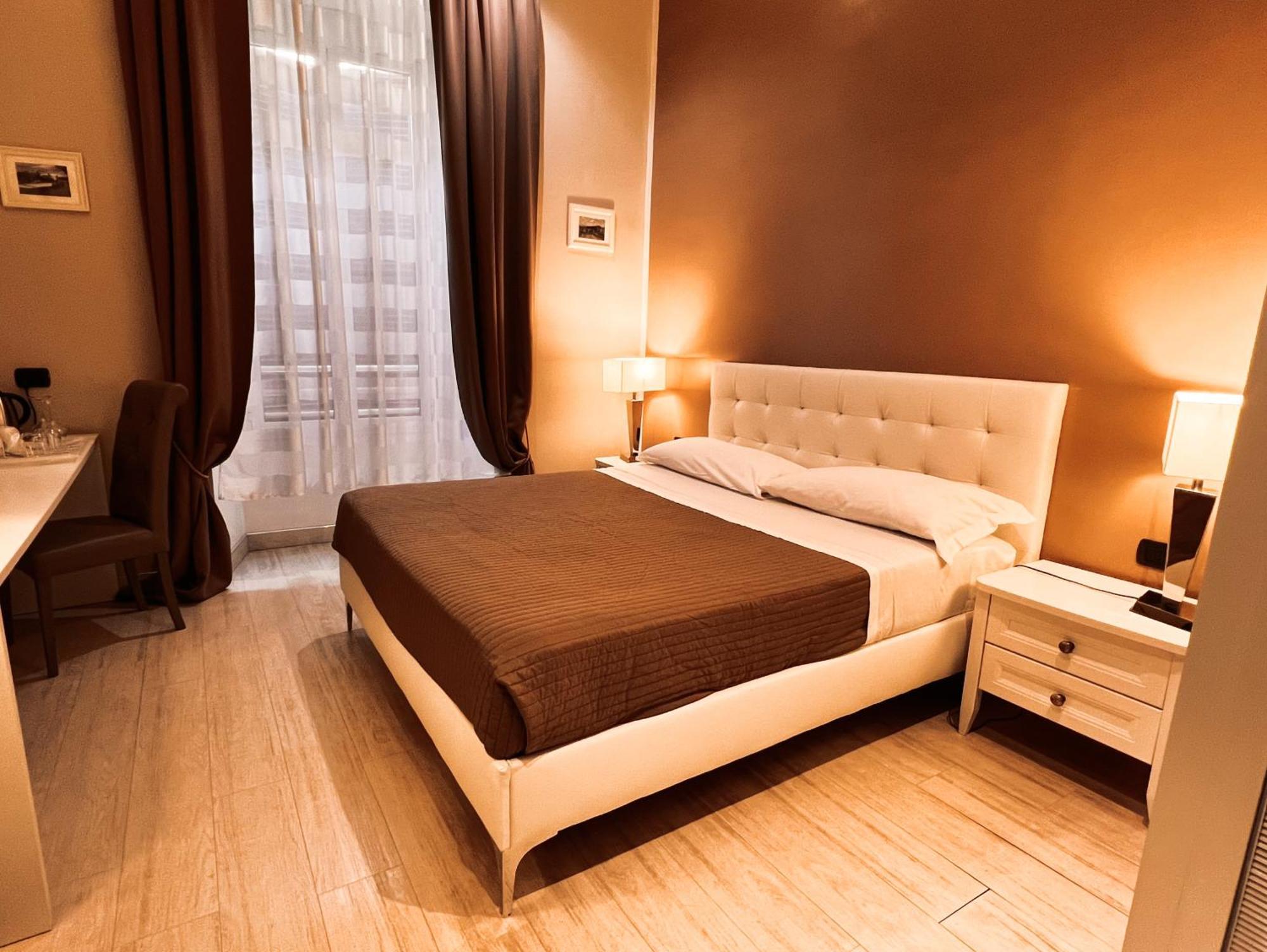 Large Double Room,1584701588:JPEG