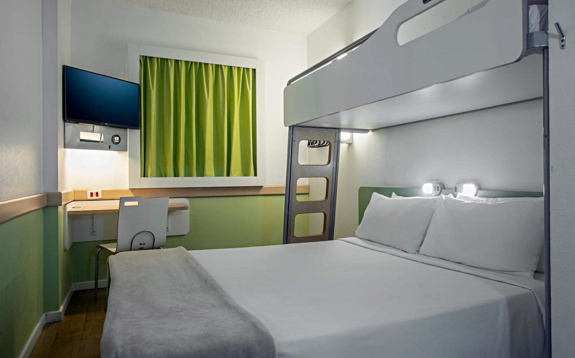 Standard Apartment with Overlapping Bed,1547748385:JPEG