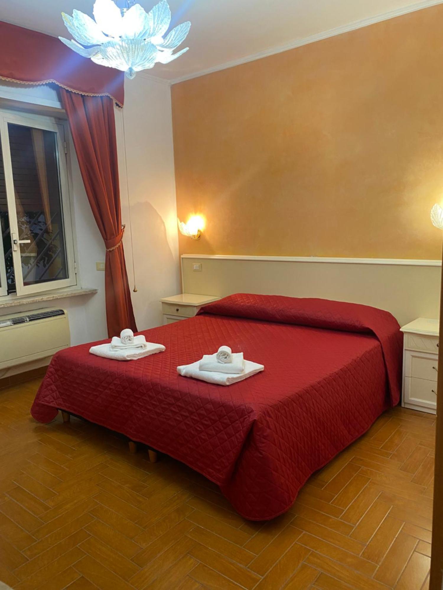 Double Room,1548878980:JPEG