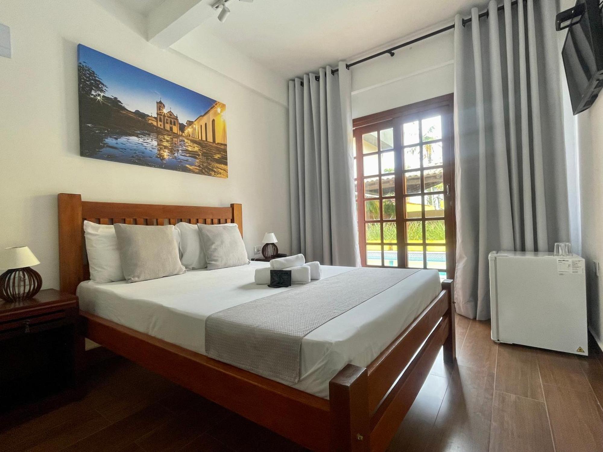 Small Double Room,1617464530:JPEG