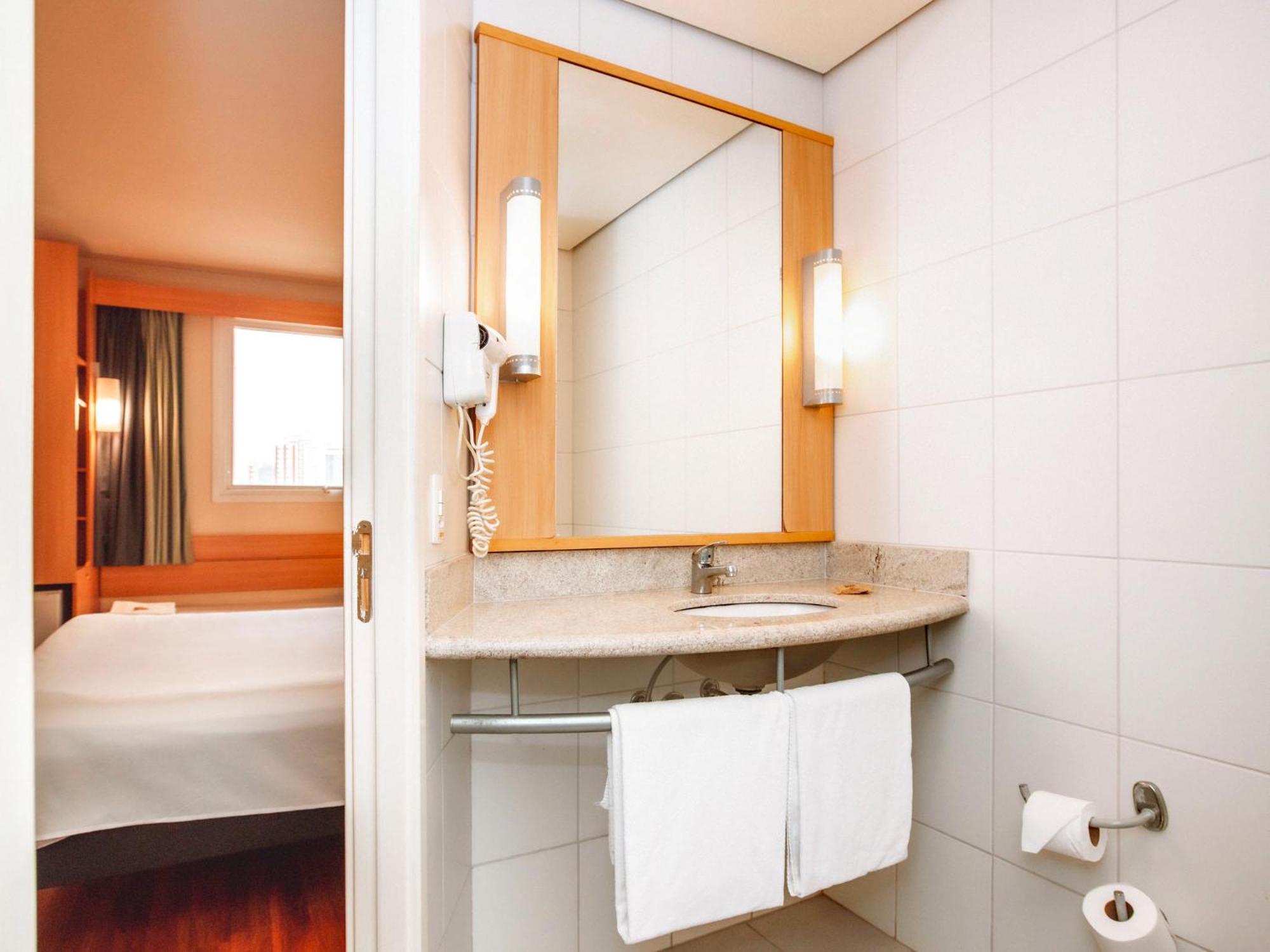 Standard Double Room Child Bed,1717106021:JPEG