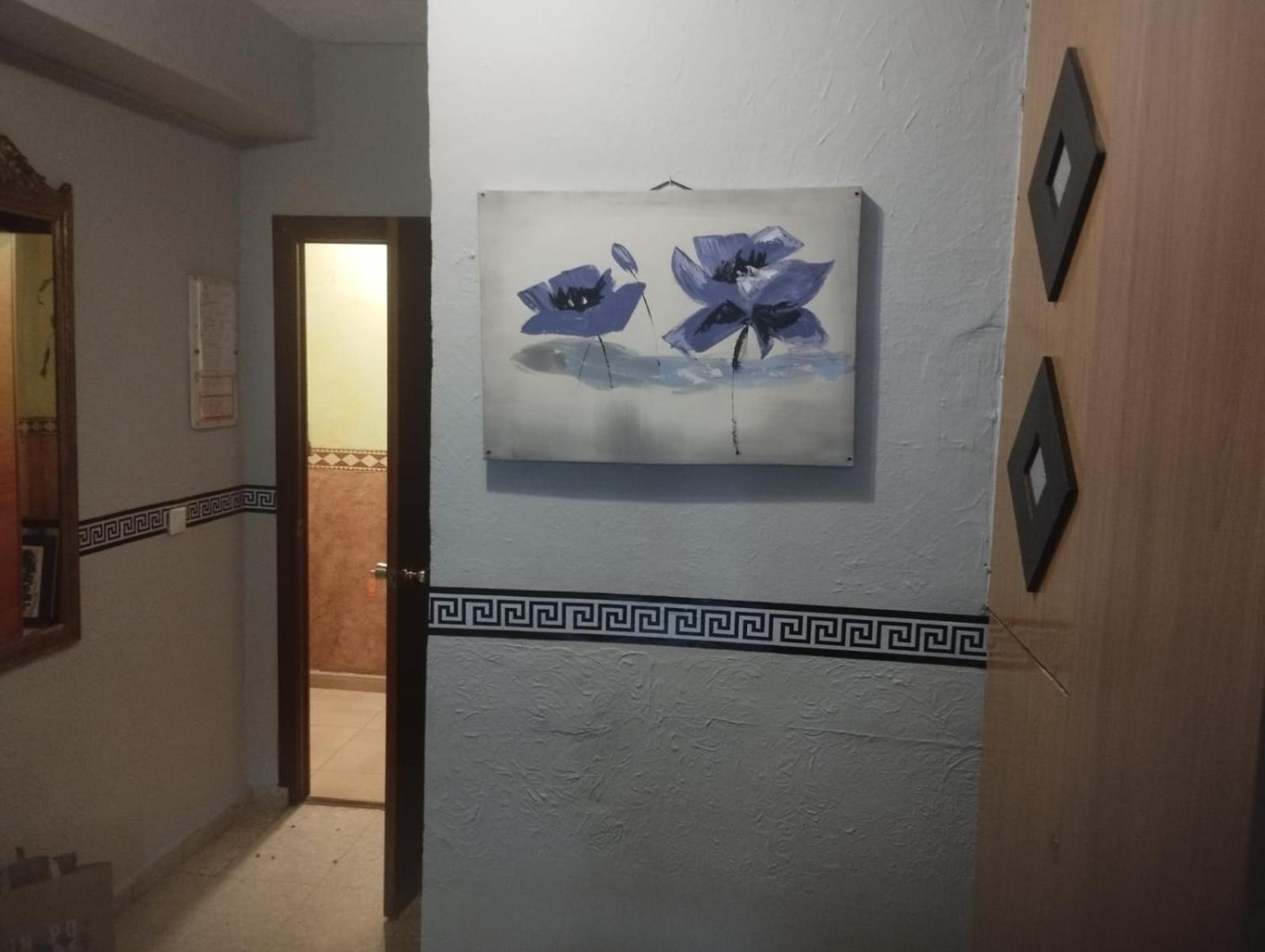 Twin Room,1550248885:JPEG