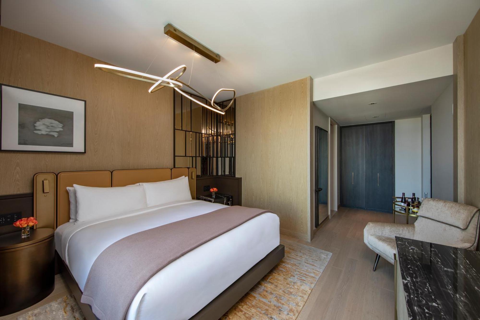 King Room - Low Floor,1643235951:JPEG