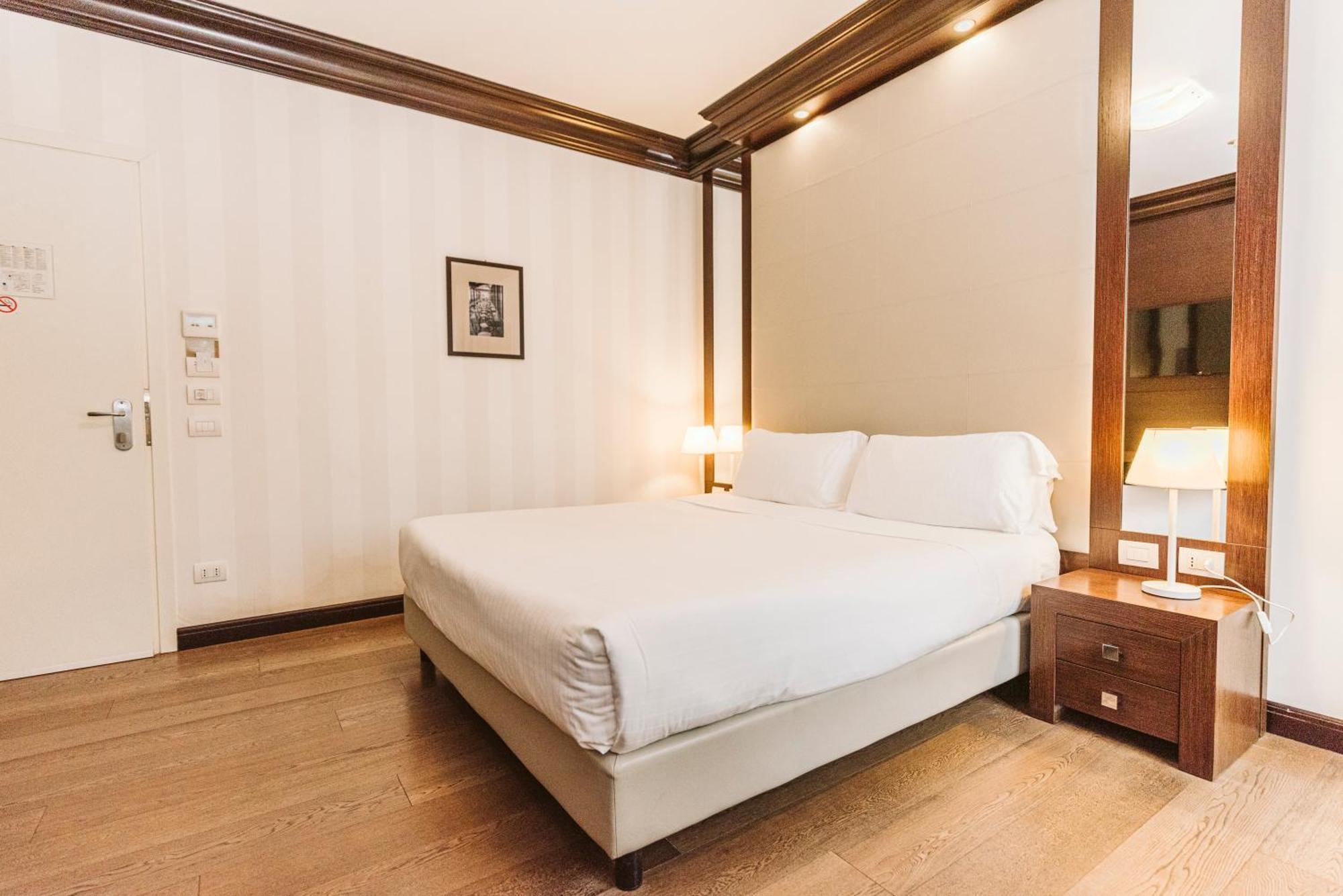 Double Room,1550343079:JPEG
