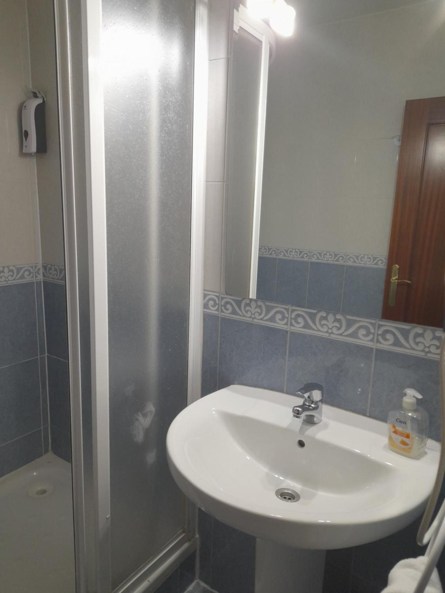 Budget Single Room,1550851615:JPEG