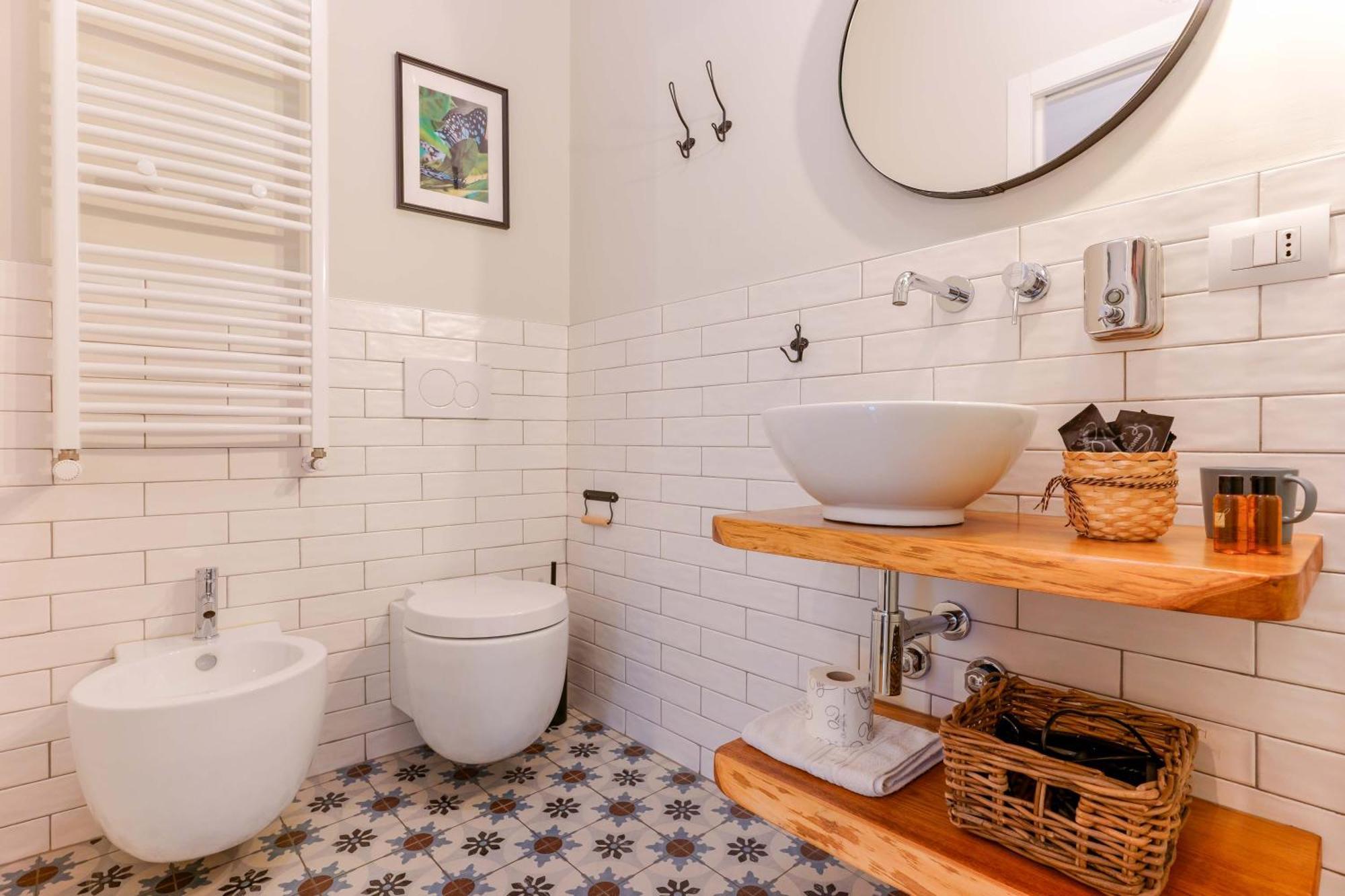 Double Room Private Bathroom