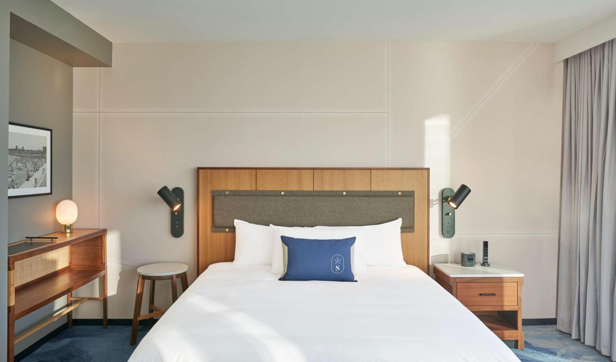 King Room,1551705319:JPEG