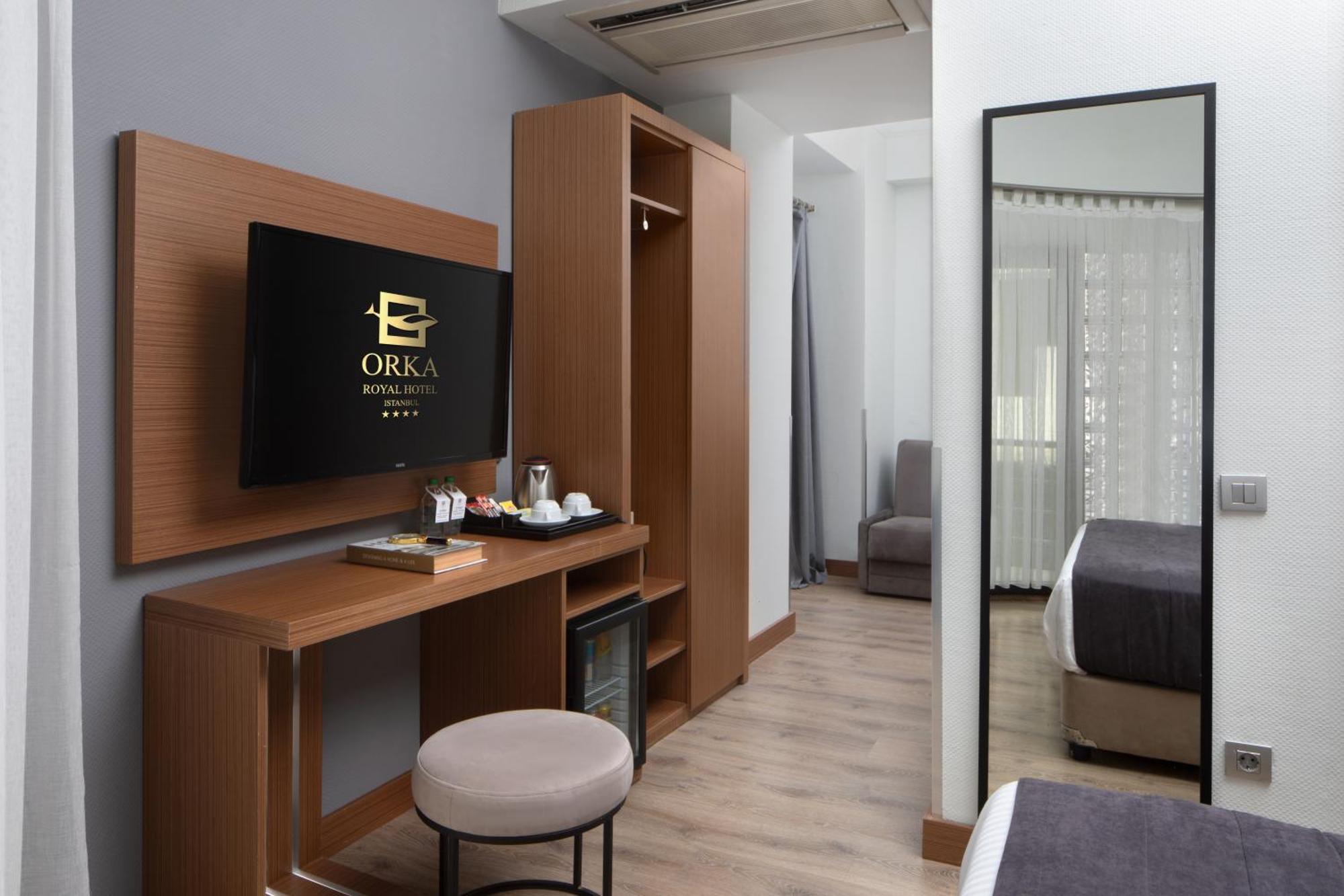 Standard Adjoining Room 2 Rooms Access to Spa,1551931741:JPEG