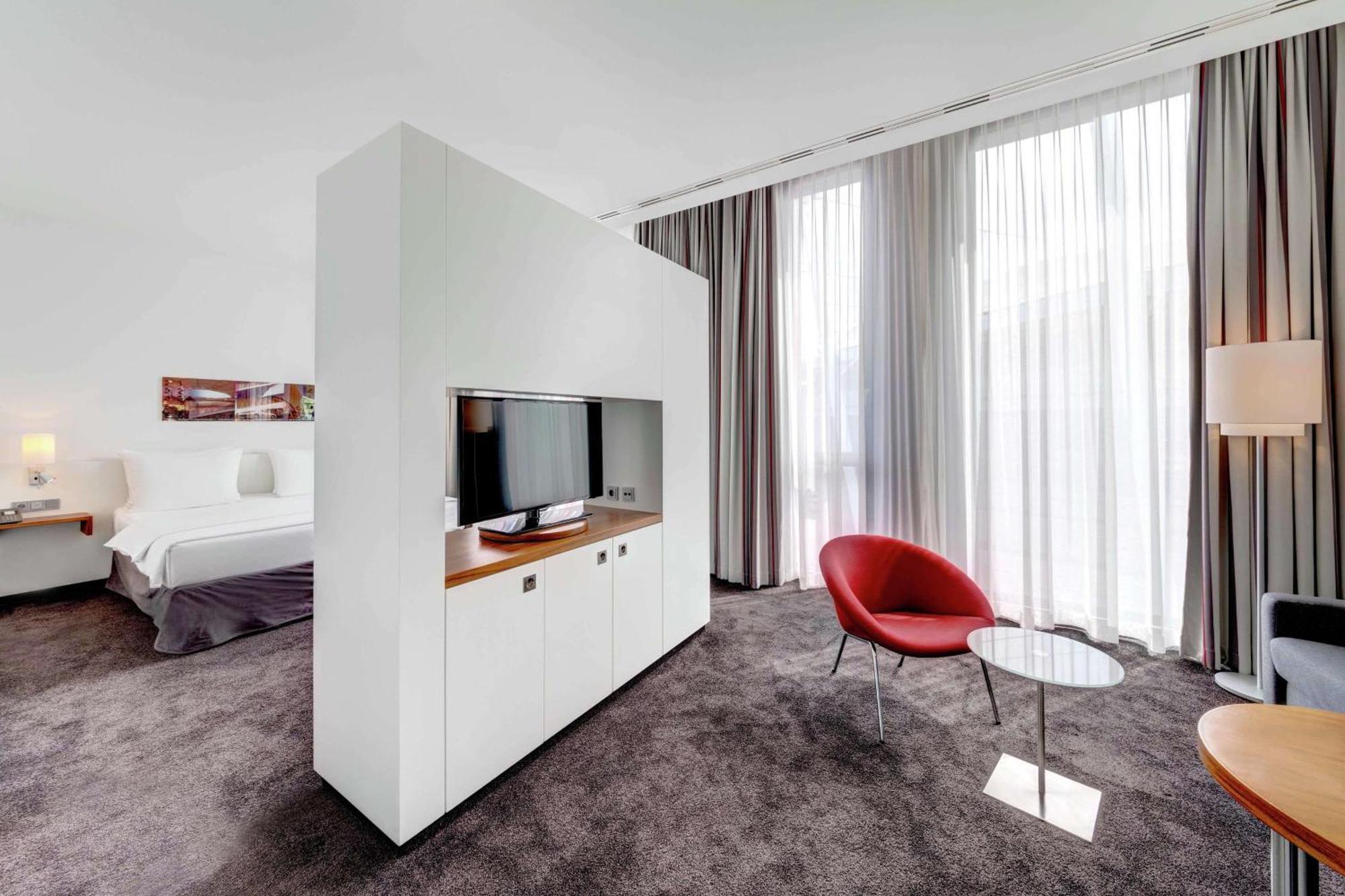 Junior Suite mit Sauna, Kingsize-Bett und Schlafsofa (4 Erwachsene)