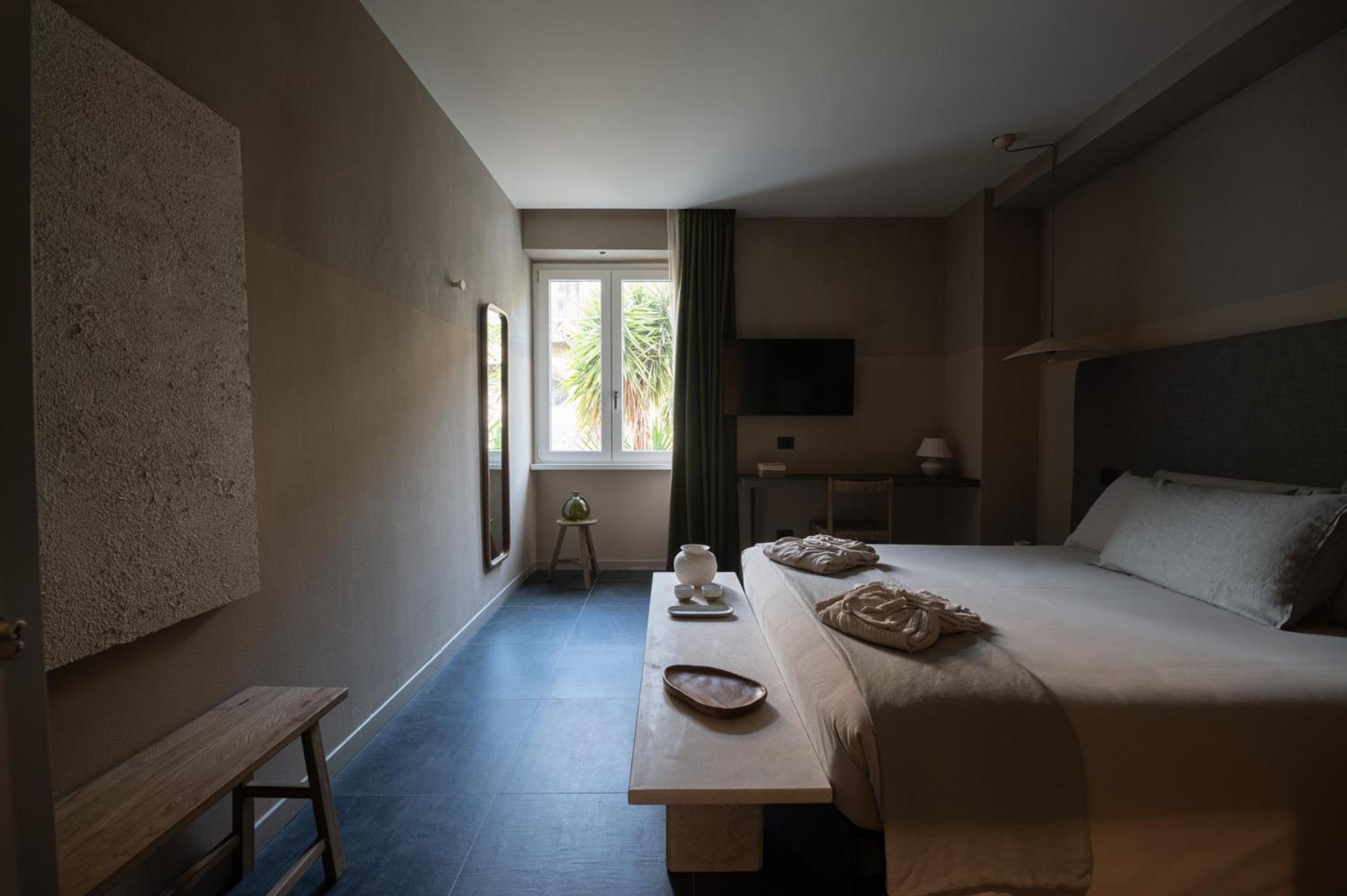 Superior Double Room,1552579831:JPEG