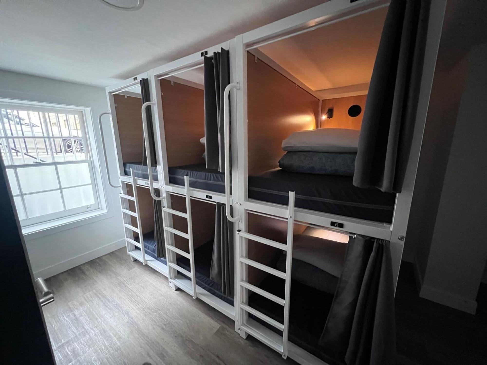 Bunk Bed Mixed Dormitory Room 18-45 Years,1552756099:JPEG
