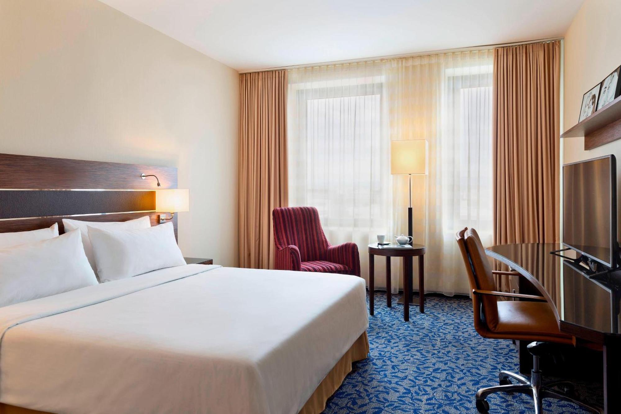 Standard King Room,1552958404:JPEG