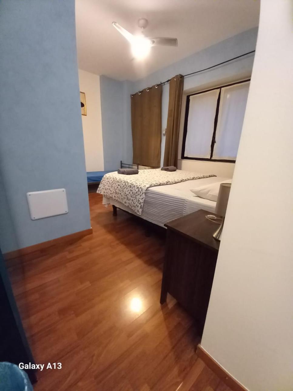 Large Double Room,711959215:JPEG
