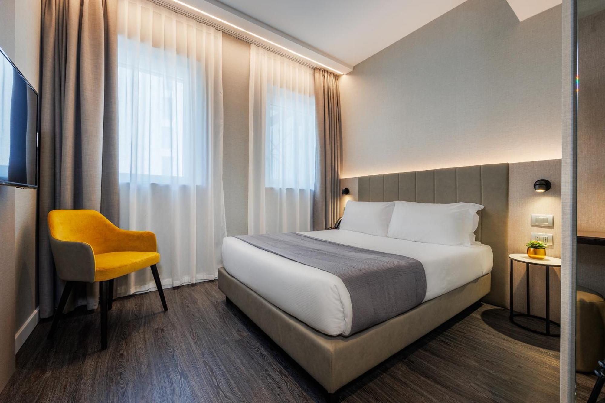 Standard Double Room,1553547220:JPEG