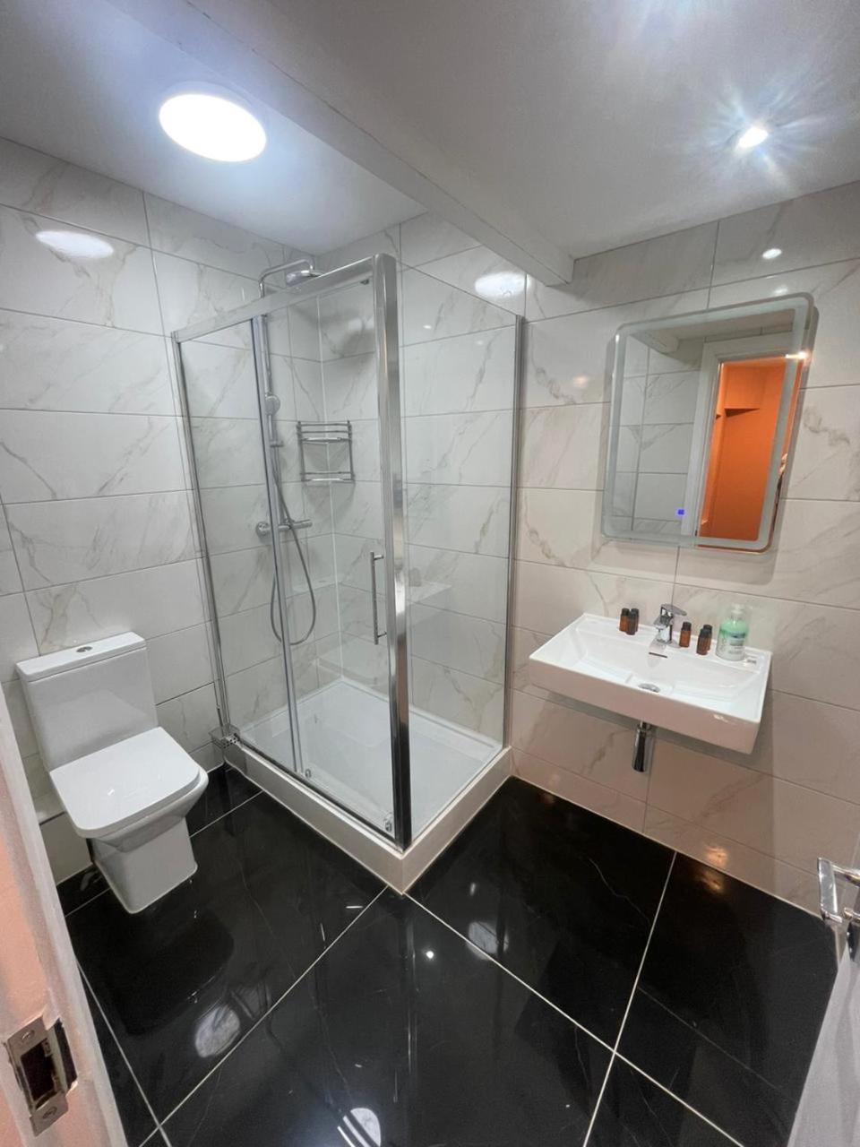 Standard Quadruple Room,1553582884:JPEG