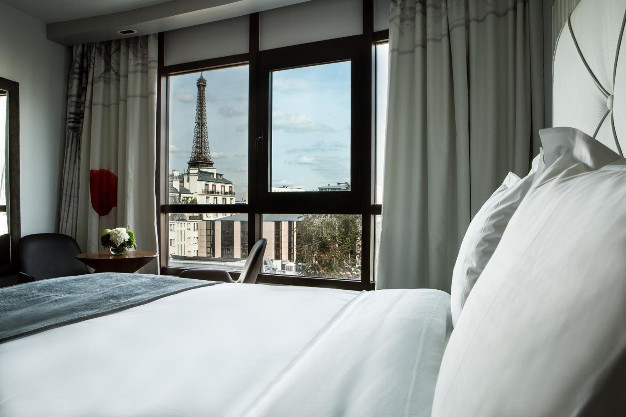 Double room Eiffel Tower view – 5th 6th floor,1115067069:JPEG
