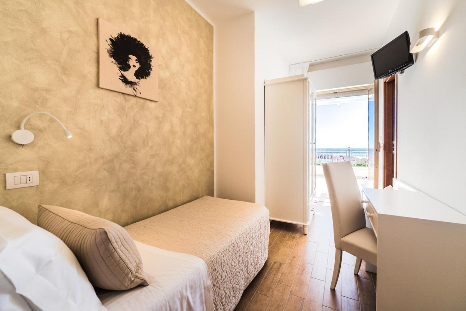 Single Room Sea View