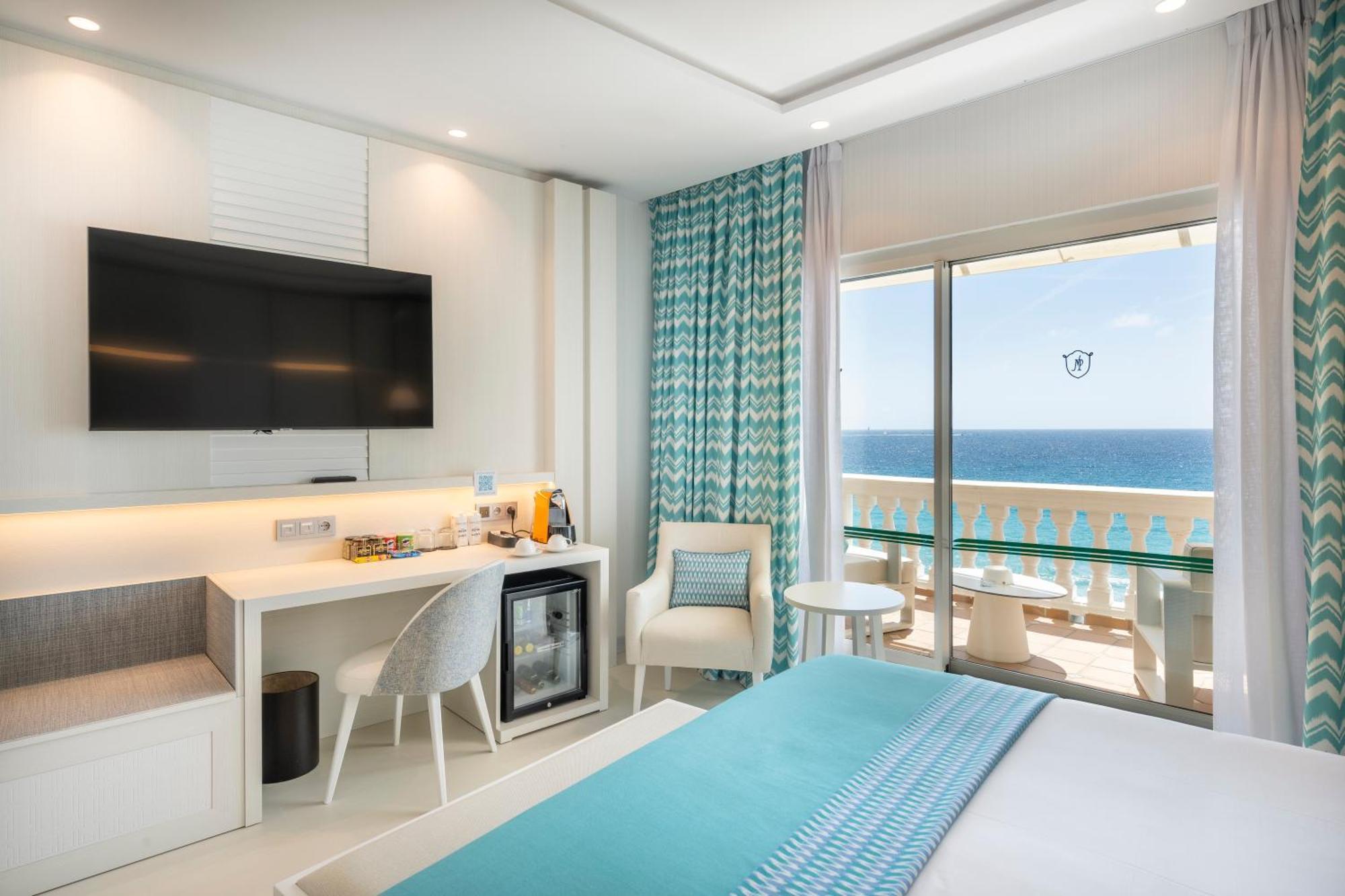 Suite Junior con vistas al mar