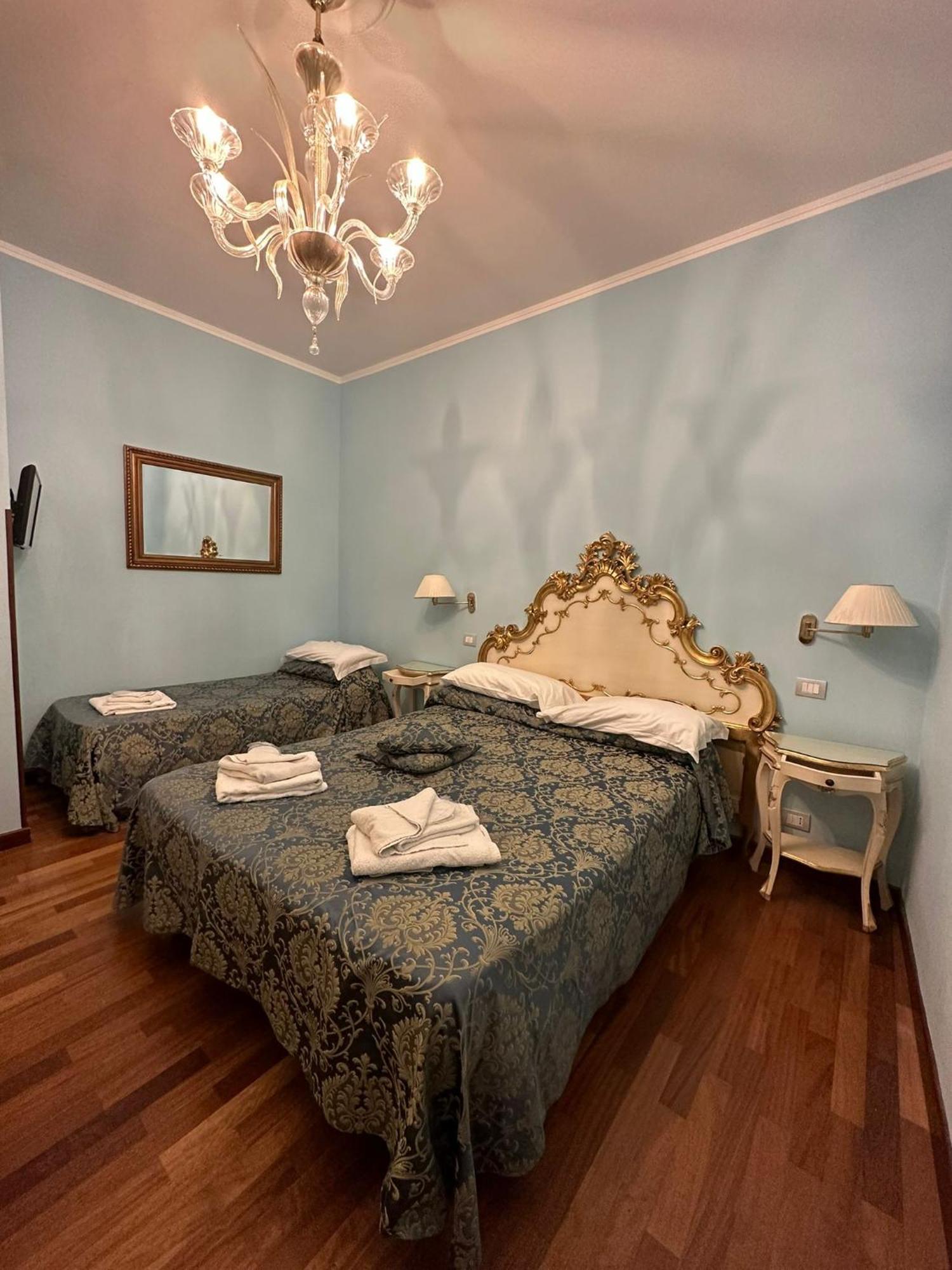 Triple Room,1580446531:JPEG
