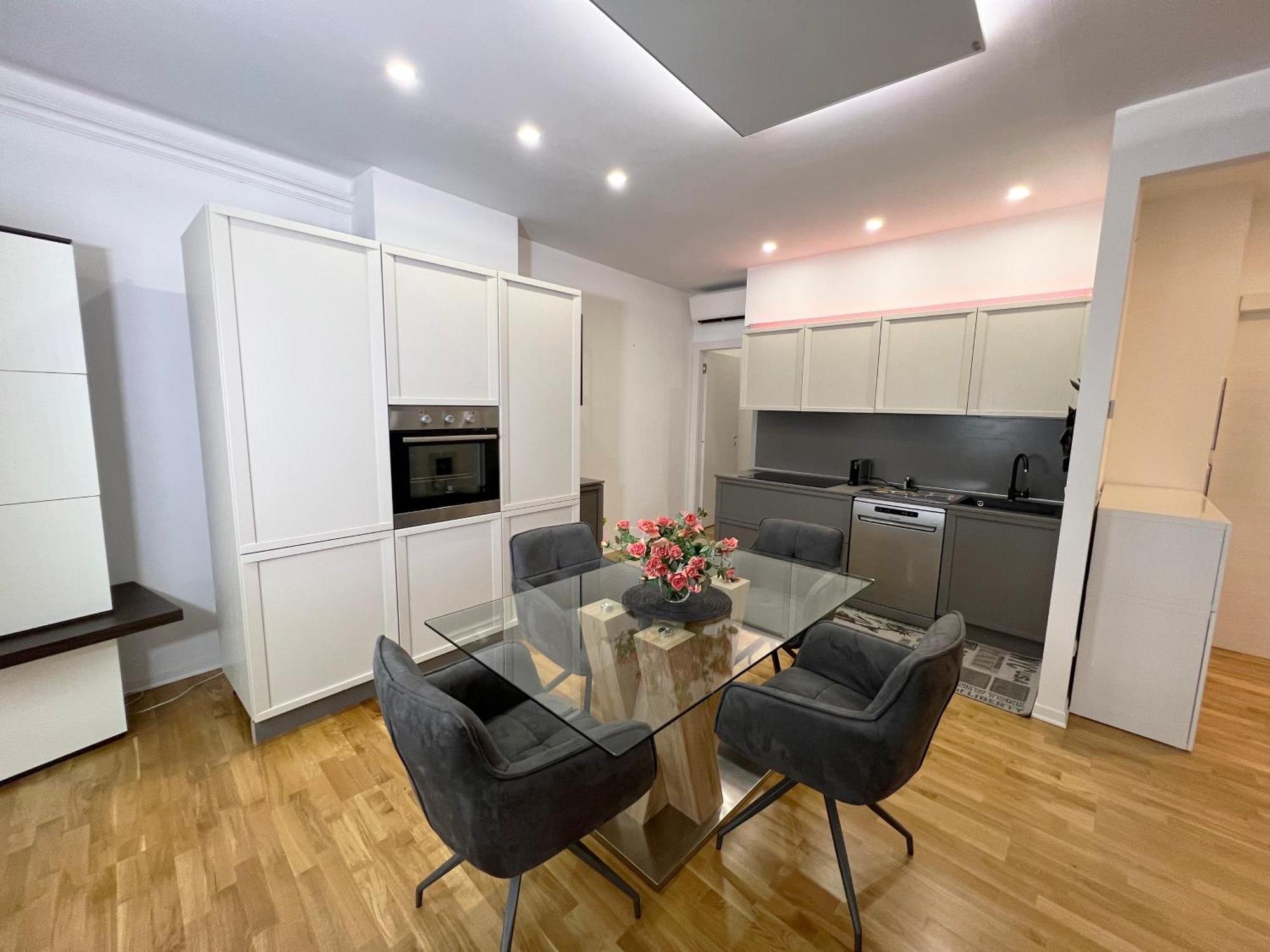 Two-Bedroom Apartment,1555748761:JPEG