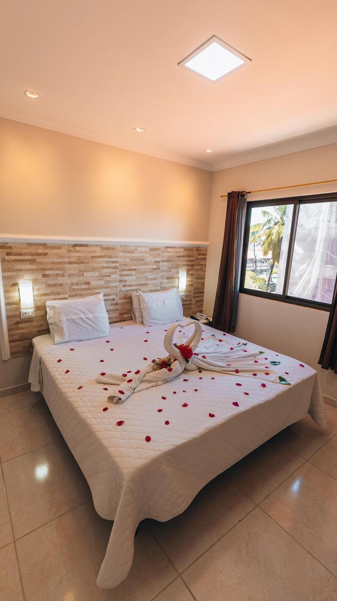 Double Room,1556691910:JPEG