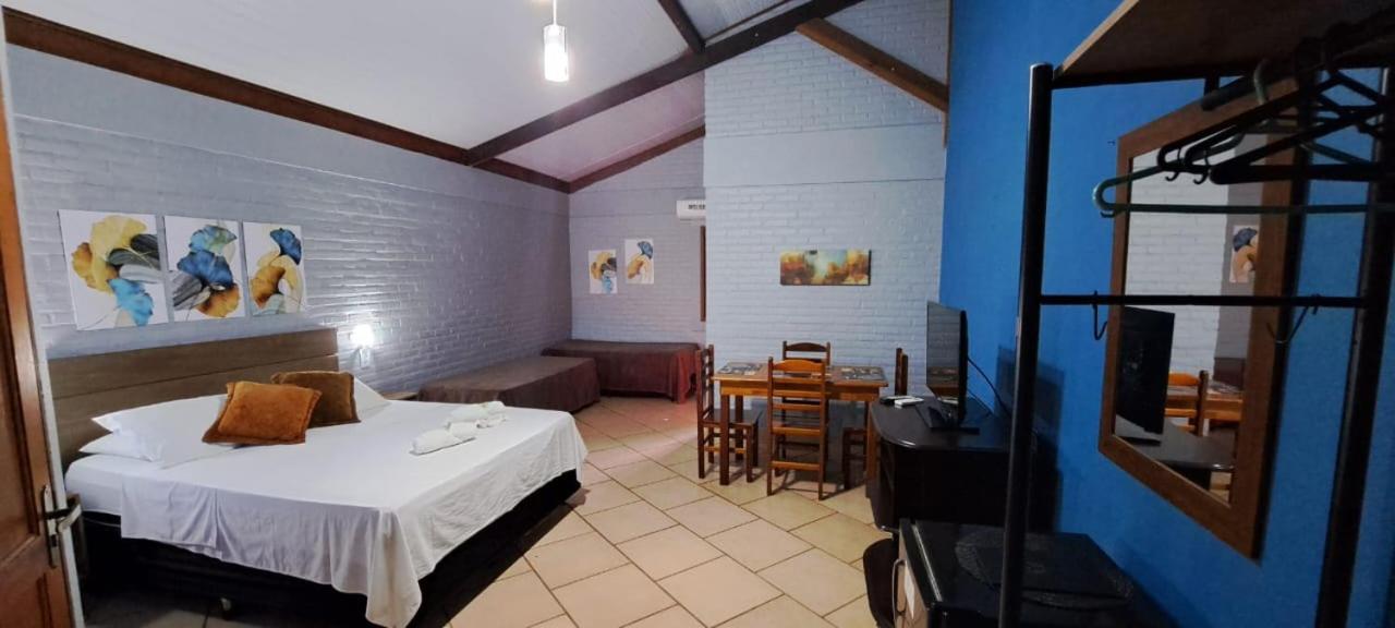 Deluxe Chalet,1588167866:JPEG