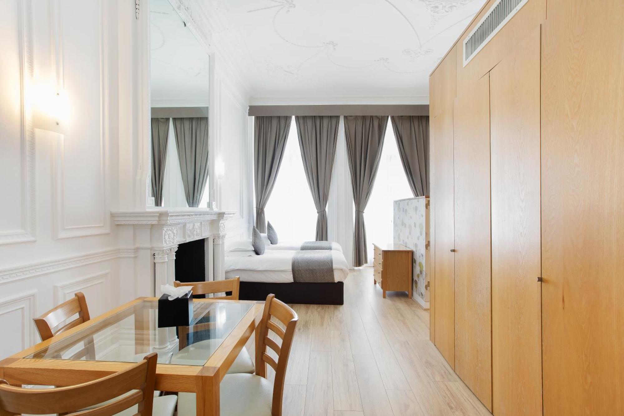 Luxury Studio Suite,1557325525:JPEG
