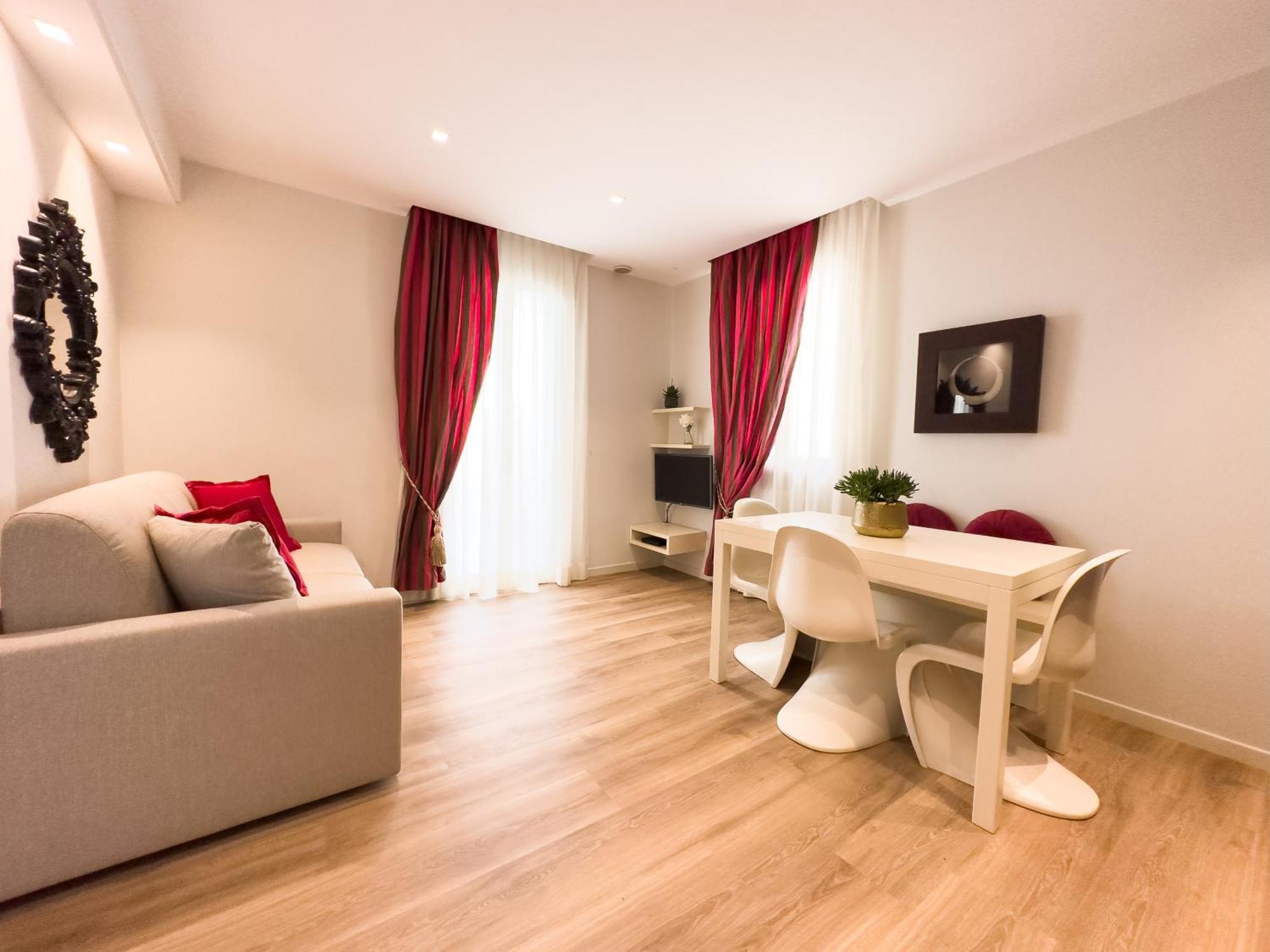Superior Apartment