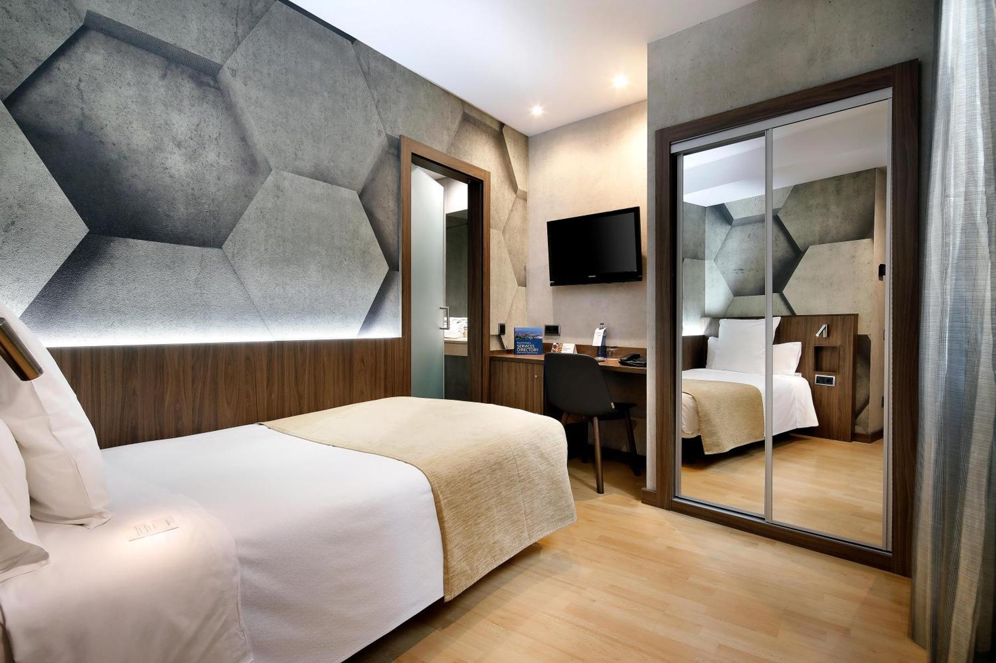 Single Room,1542248602:JPEG