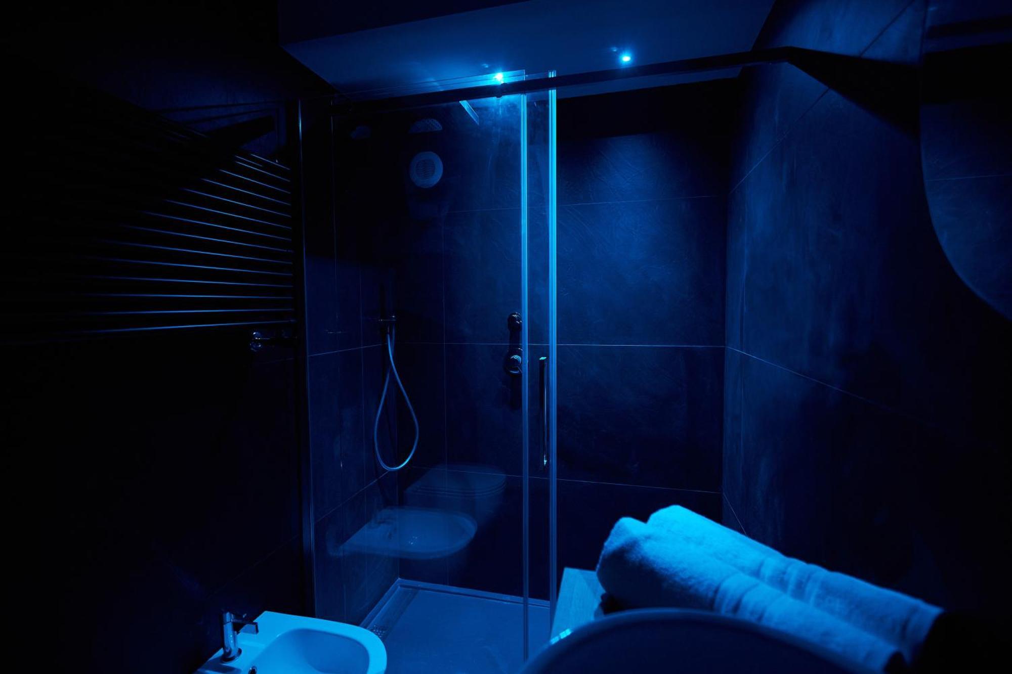 Queen Room Spa Bath