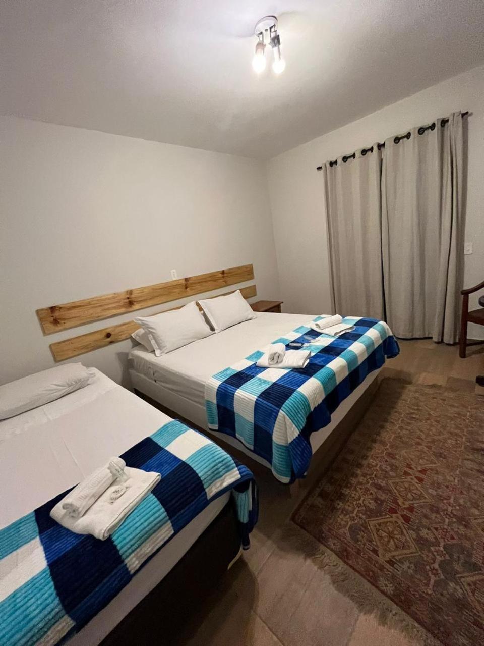 Standard Suite,1560667504:JPEG
