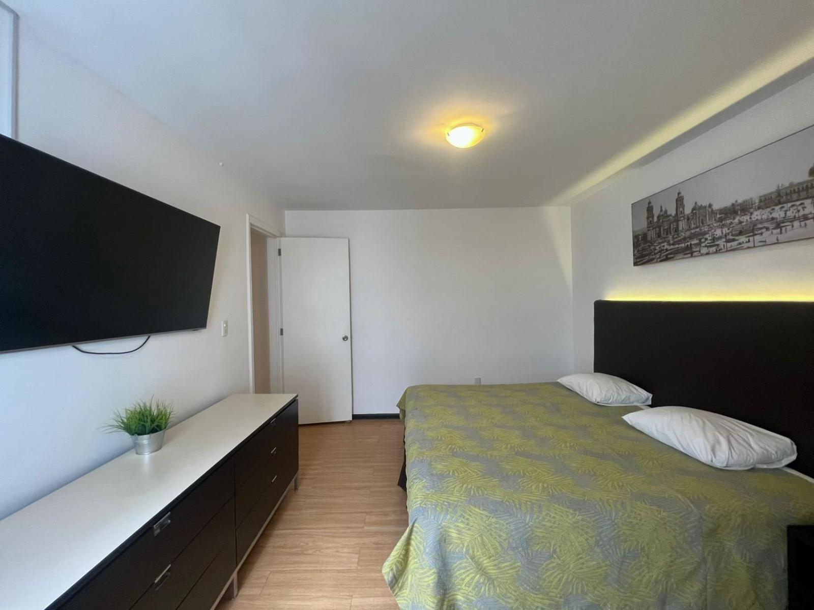Superior One-Bedroom Apartment,1562937397:JPEG