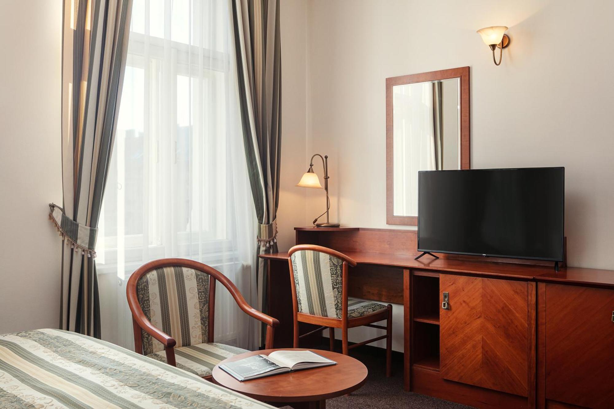 Standard Double or Twin Room,1563265909:JPEG