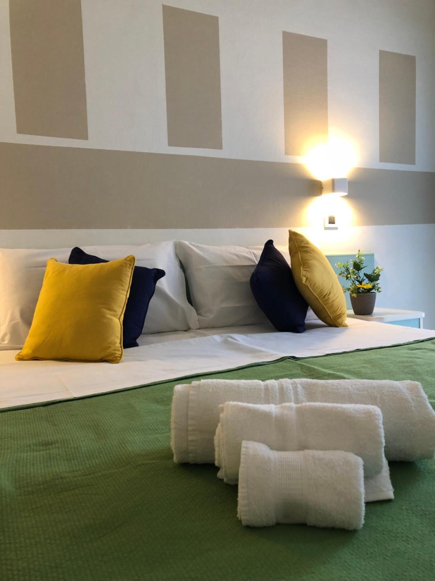 Standard Double Room,1563613555:JPEG