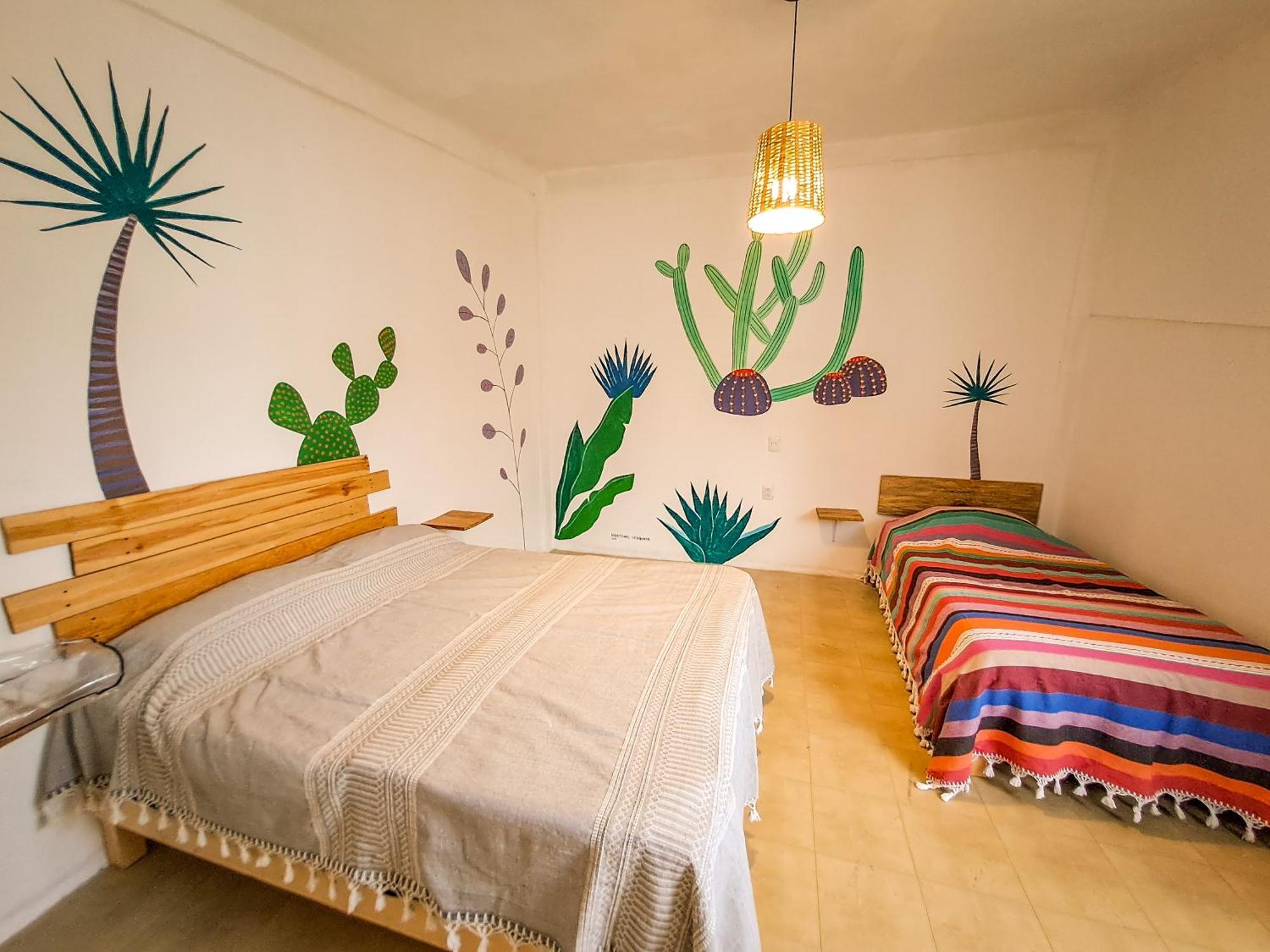 Twin Room,1759014056:JPEG