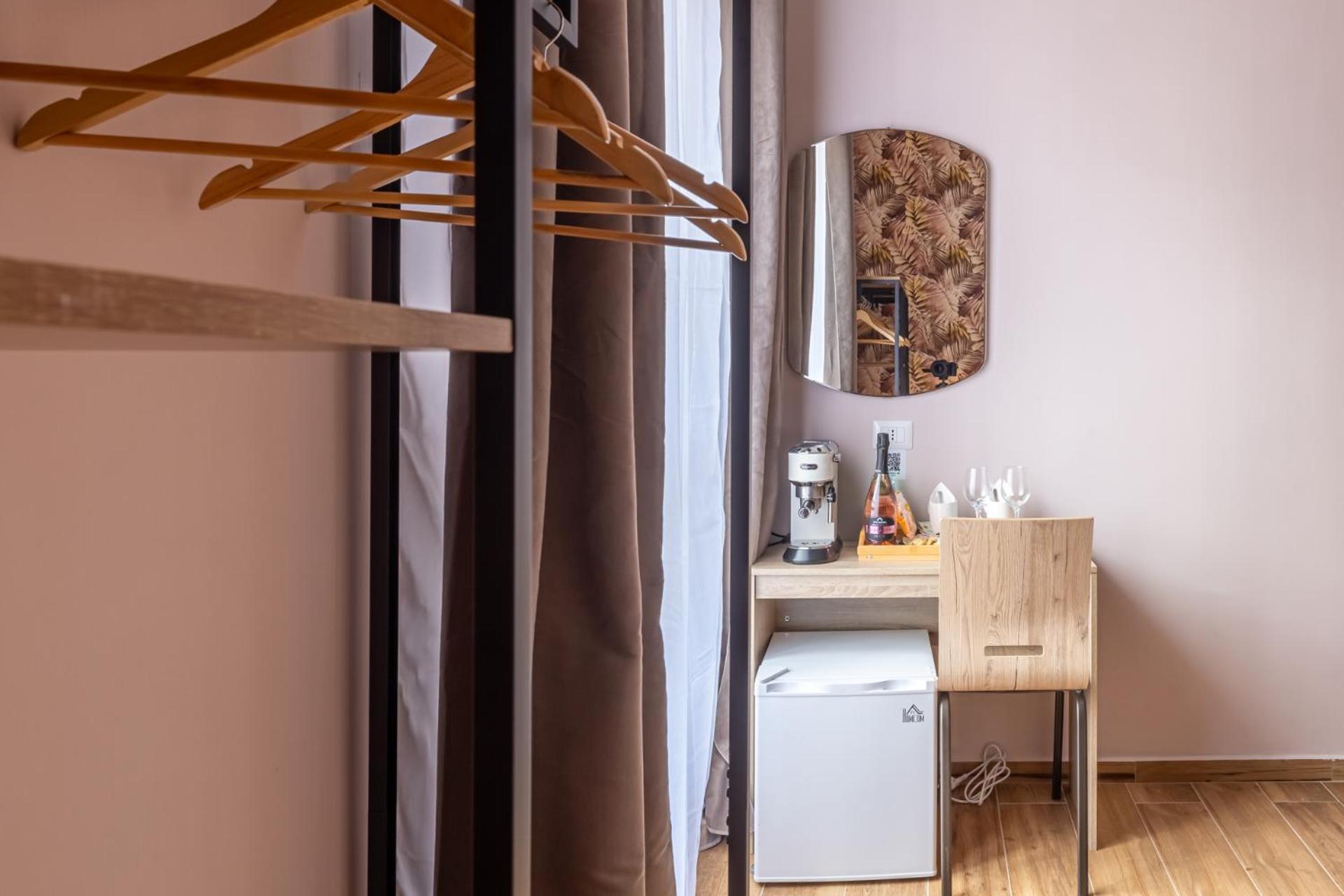 Double Room Private Bathroom