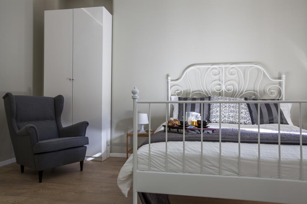 Deluxe Double Room Balcony,1373488664:JPEG