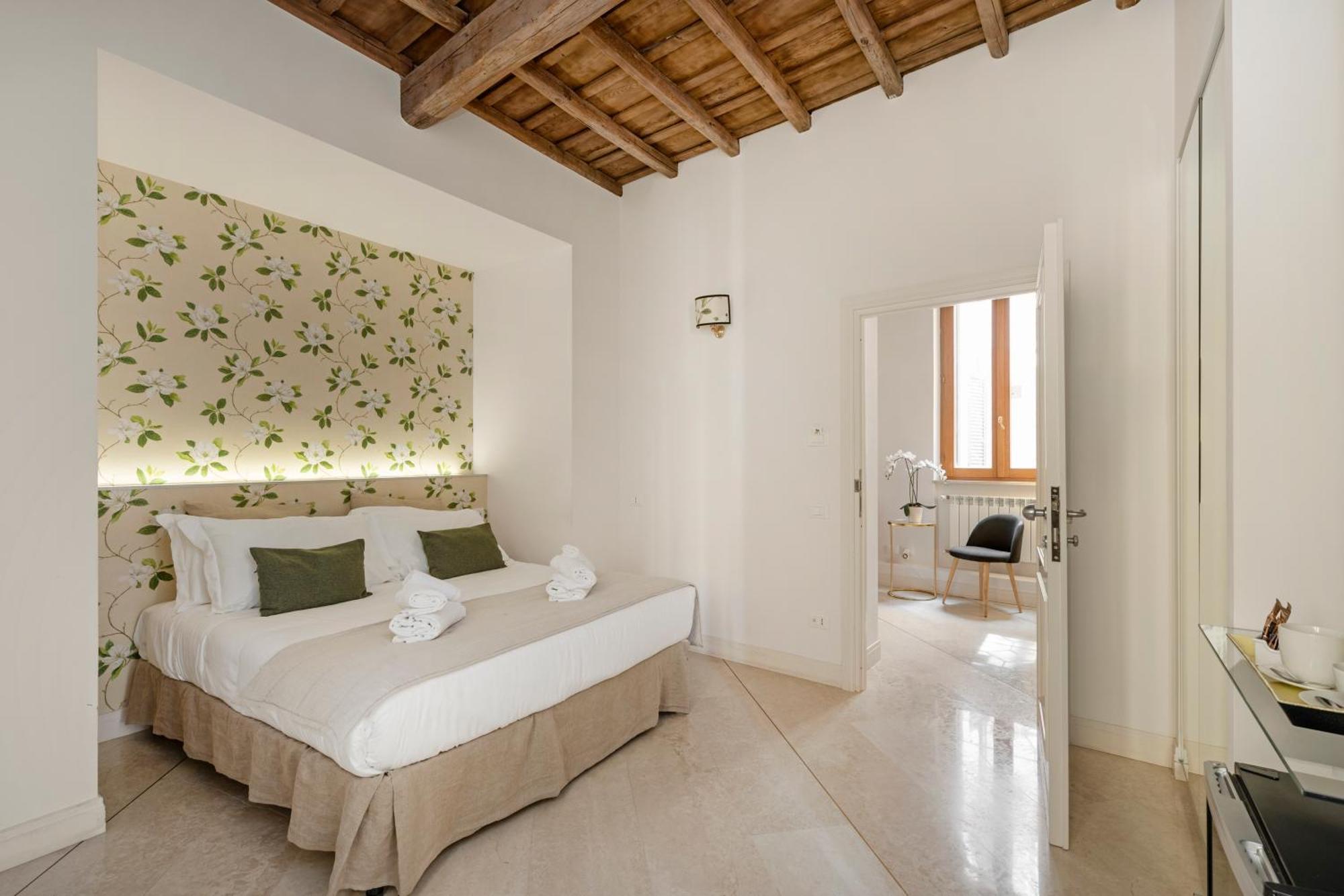 Deluxe Triple Room,1565628046:JPEG