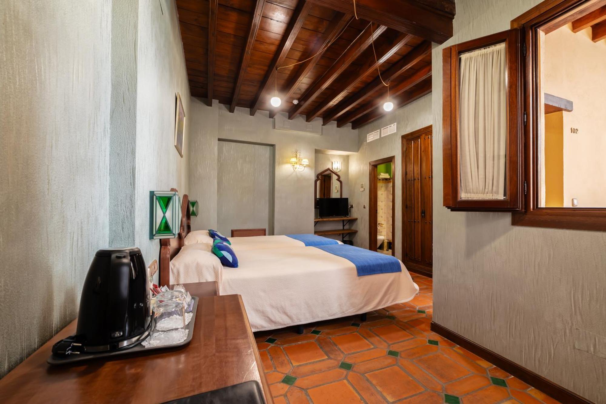 Double Room,1162721775:JPEG