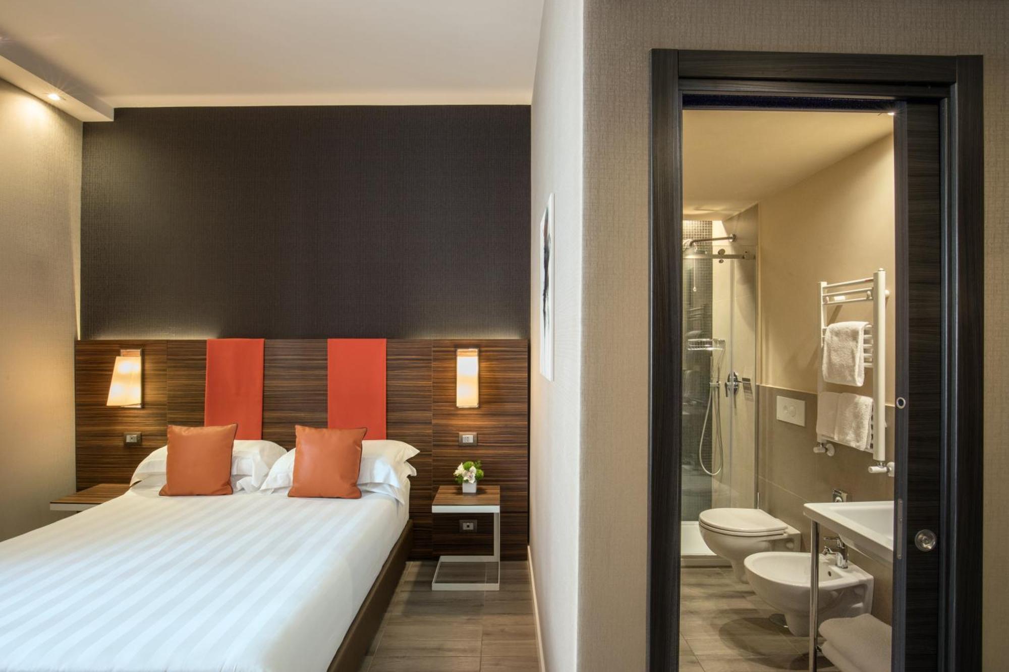 Double or Twin Room,1566917939:JPEG
