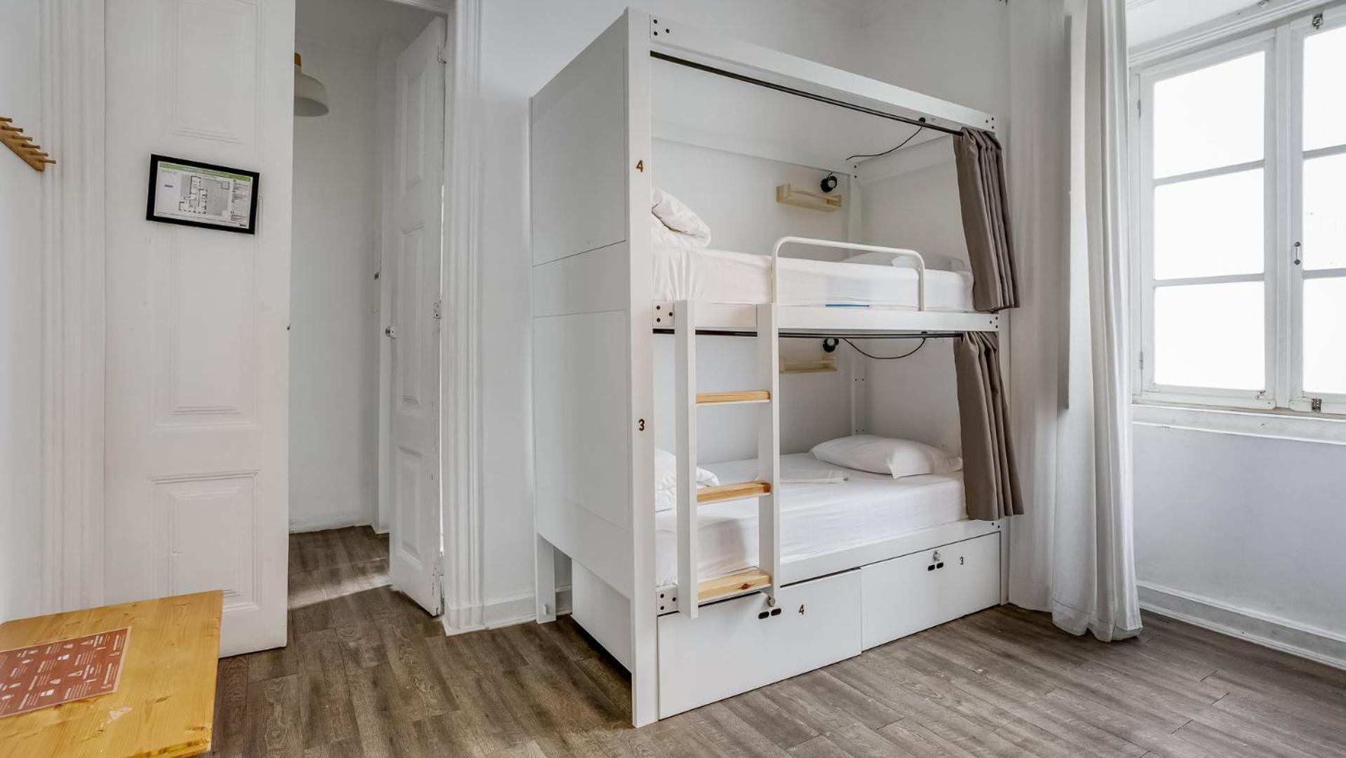 Bed 6-Bed Mixed Dormitory Room,1567123640:JPEG