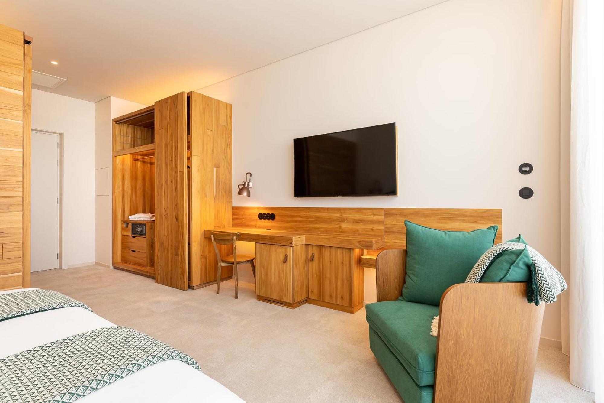 Superior Double or Twin Room,1567269239:JPEG
