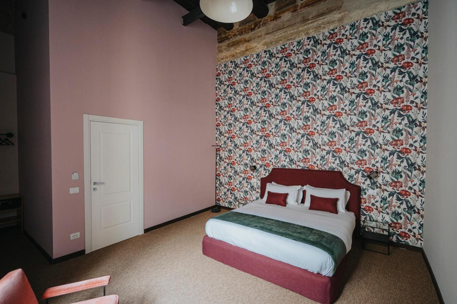 Superior King Room,1570134440:JPEG