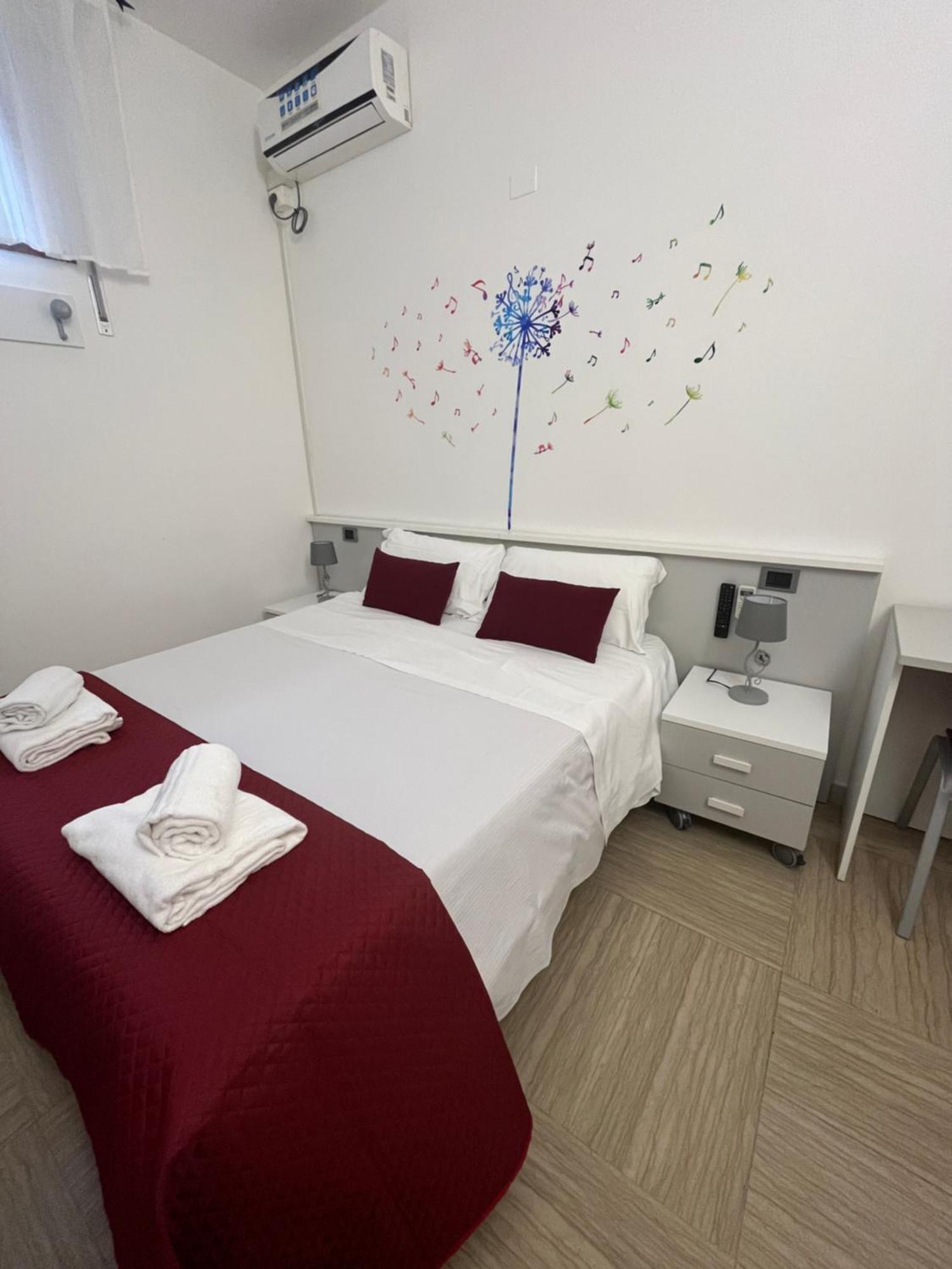 Standard Double Room,1570542152:JPEG