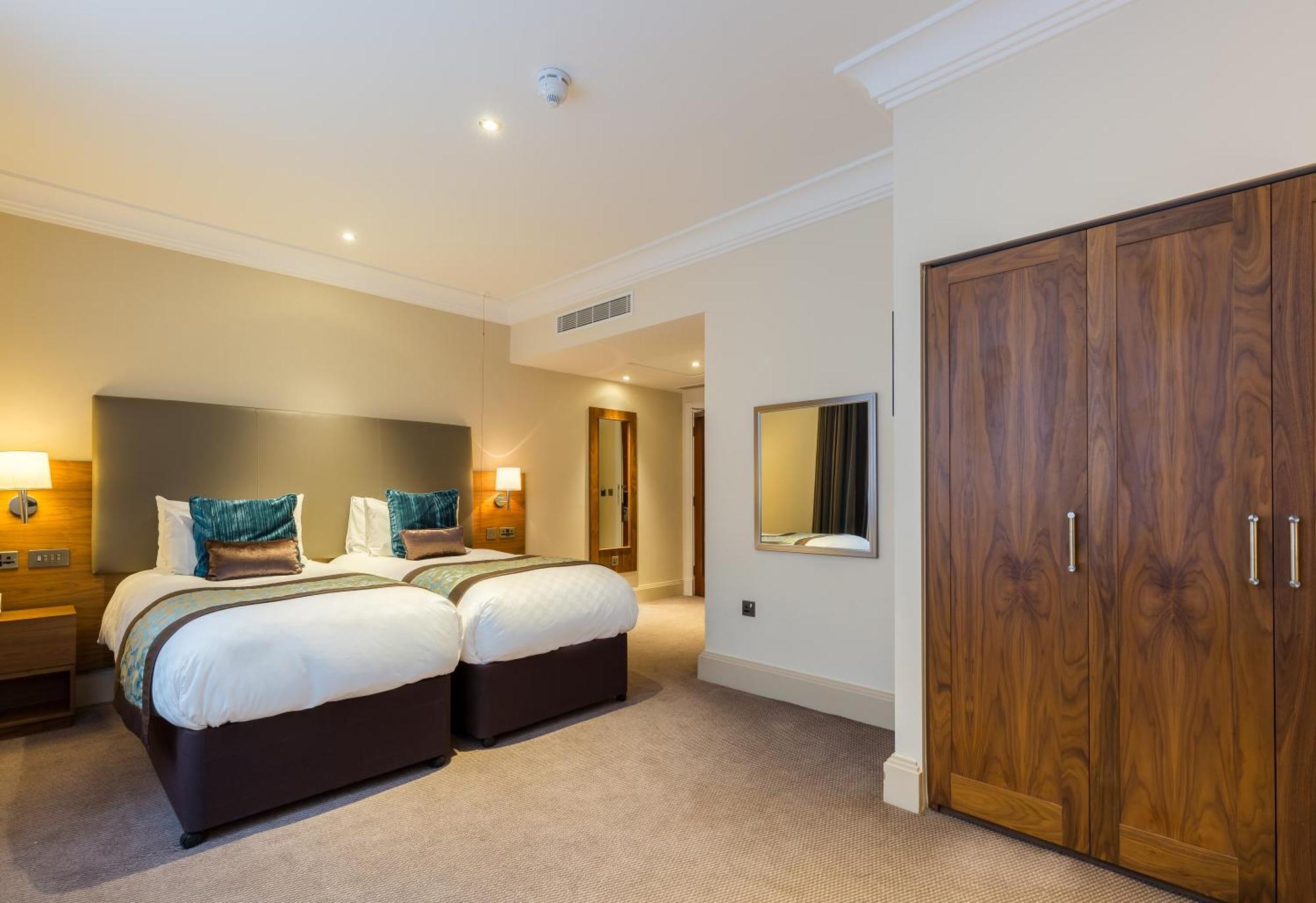 Deluxe Twin Room,1415815983:JPEG