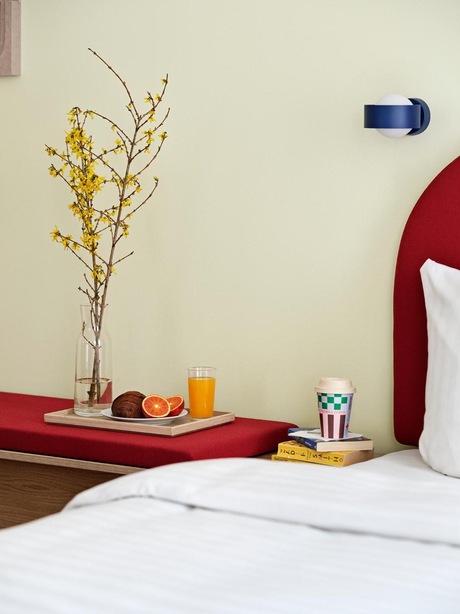 King Studio Sofa Bed,1571432483:JPEG