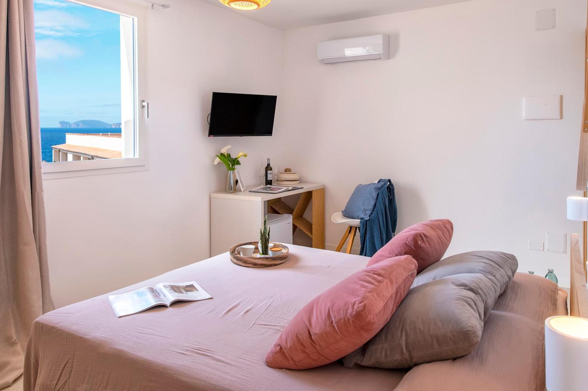 Superior Double or Twin Room Sea View