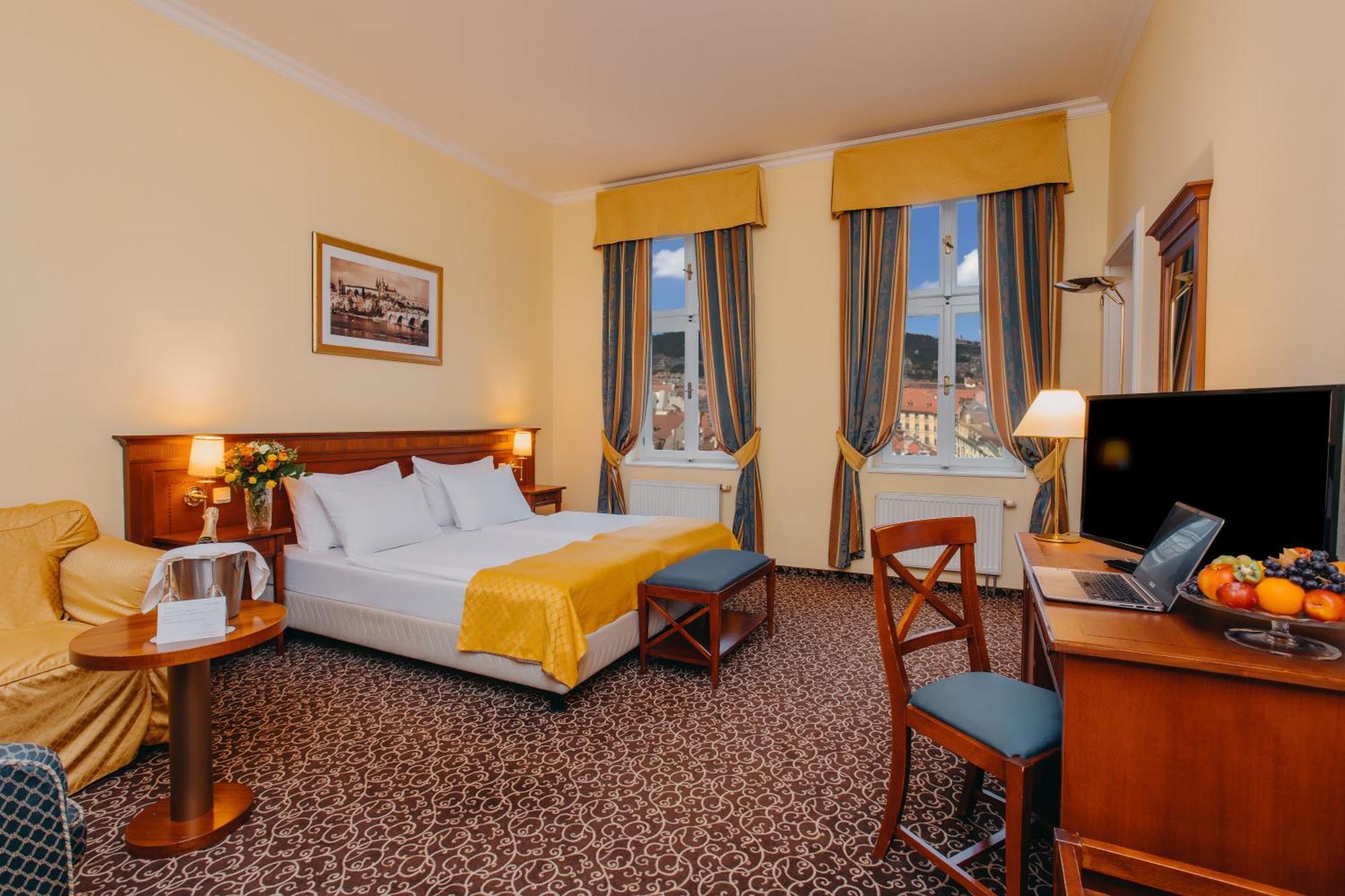 Deluxe Double or Twin Room,1722884753:JPEG