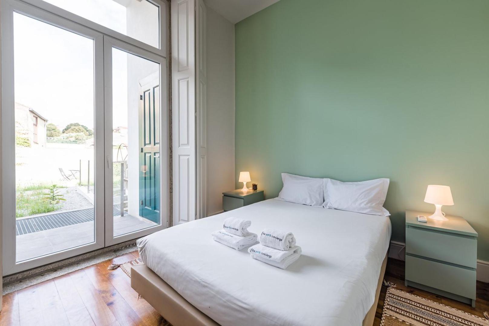 Single Room with Balcony,1572875498:JPEG