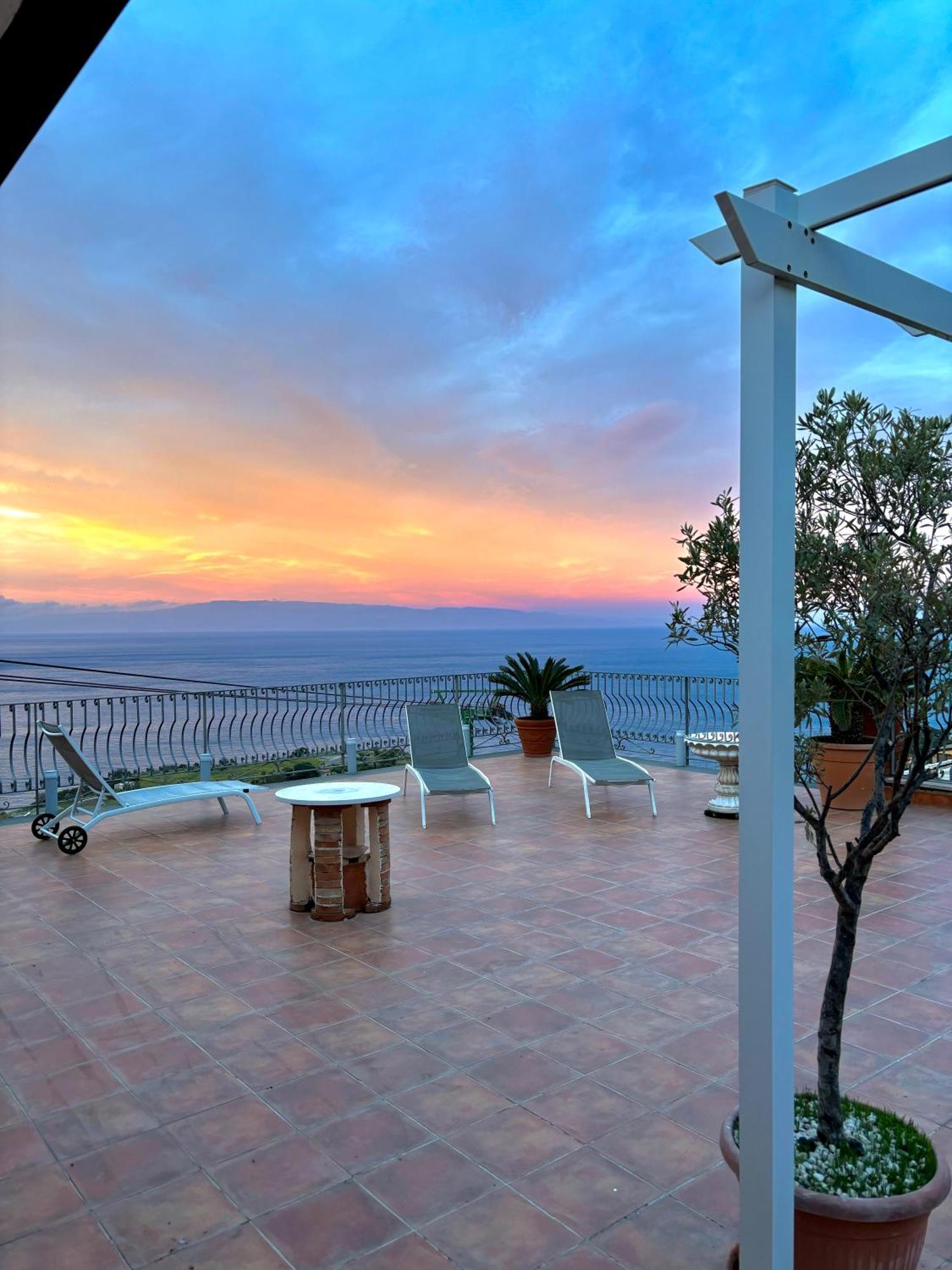 Junior Suite Terrace,1574925800:JPEG